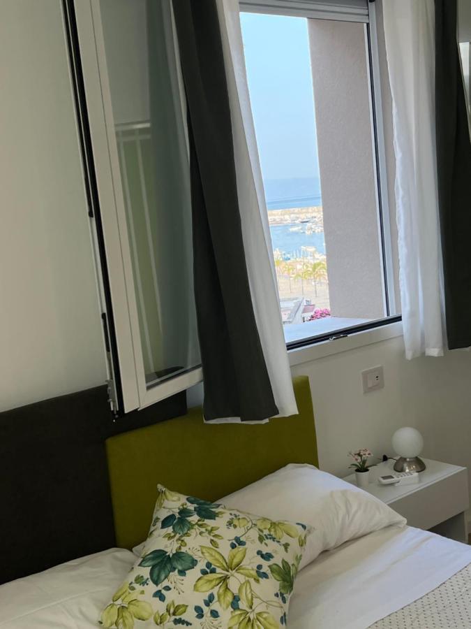 Perla Sul Mare Apartments 지아르디니낙소스 외부 사진