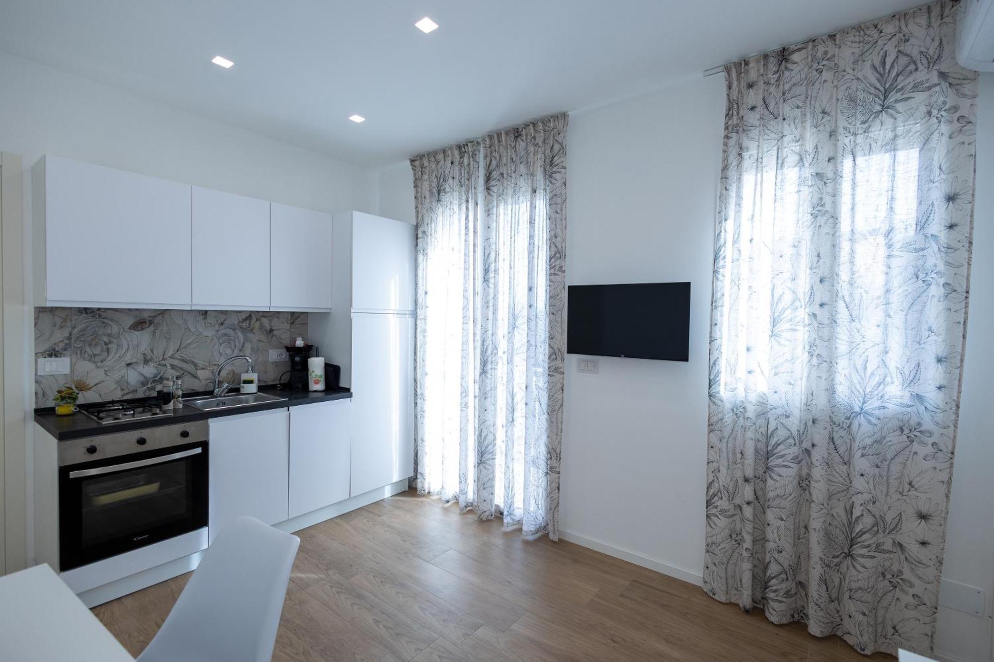 Perla Sul Mare Apartments 지아르디니낙소스 외부 사진
